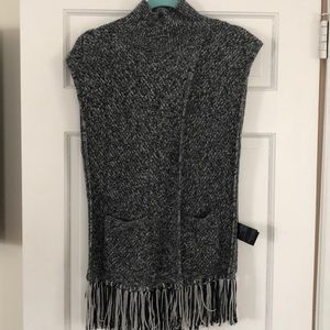 Club Monaco poncho